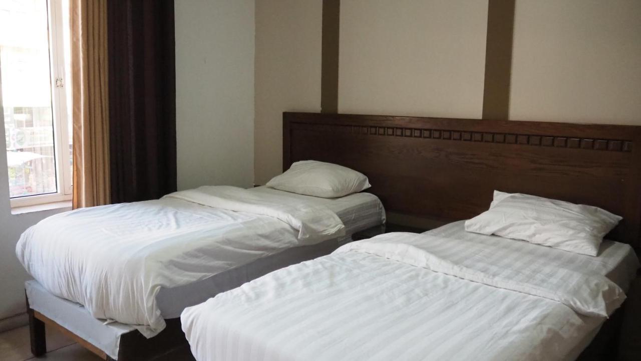 Al Fawanes Hotel Apartments Ammán Kültér fotó